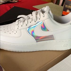 Nike Air Force 1 Iridescent / Holographic